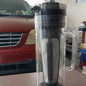 Transparent Black Infuser Pitcher